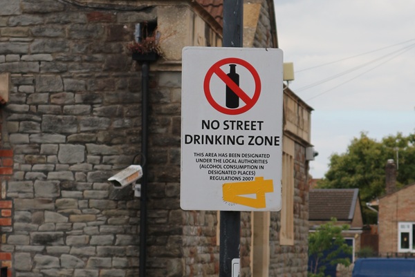 No drinking sign Guinea Lane Fishponds