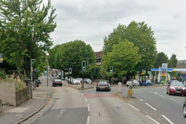 The junction of Fishponds Road and Muller Road