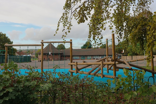 Fishponds CE Primary School